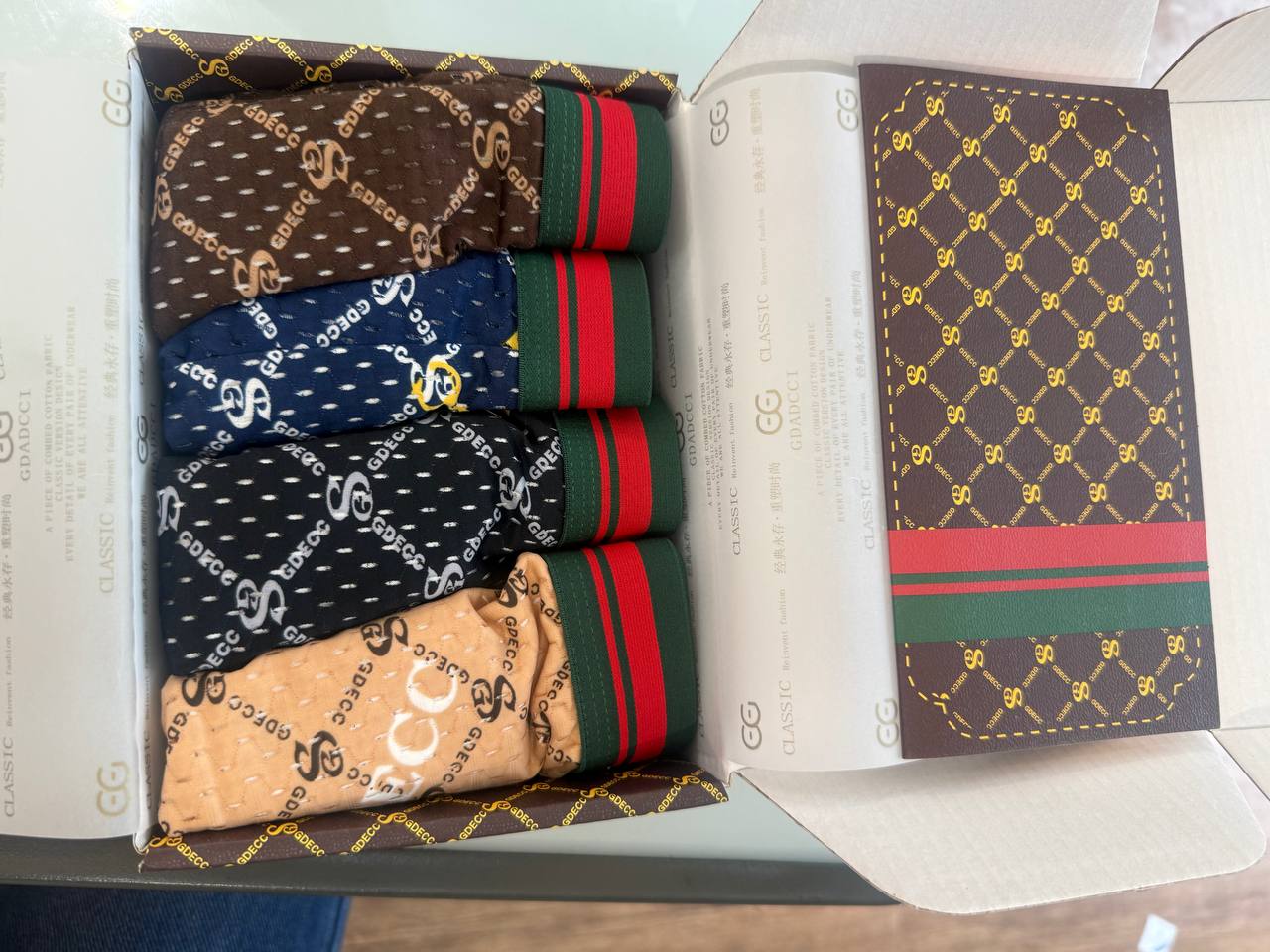 GUCCI